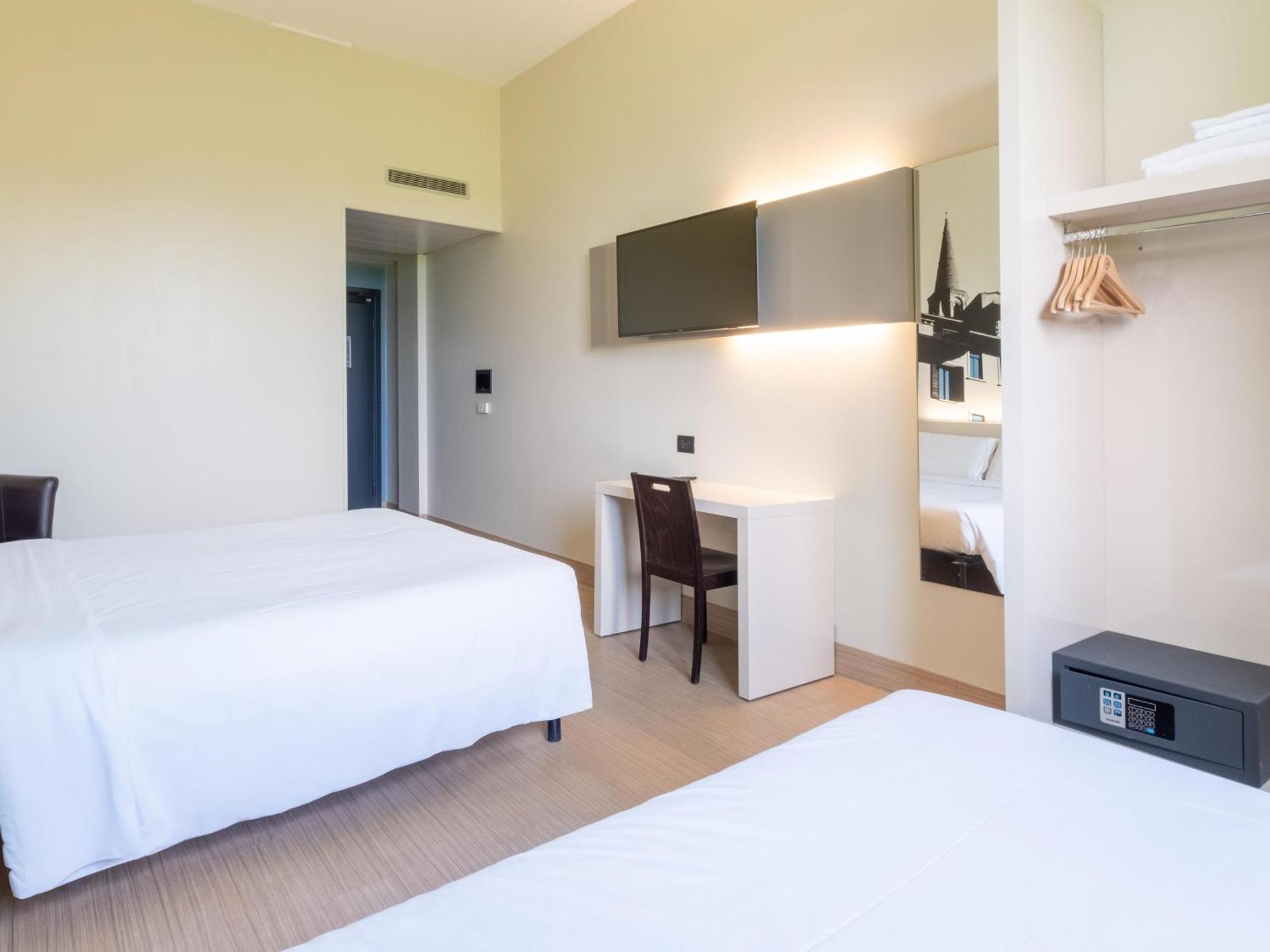 B&B Hotel Mantova San Giorgio di Mantova Екстер'єр фото